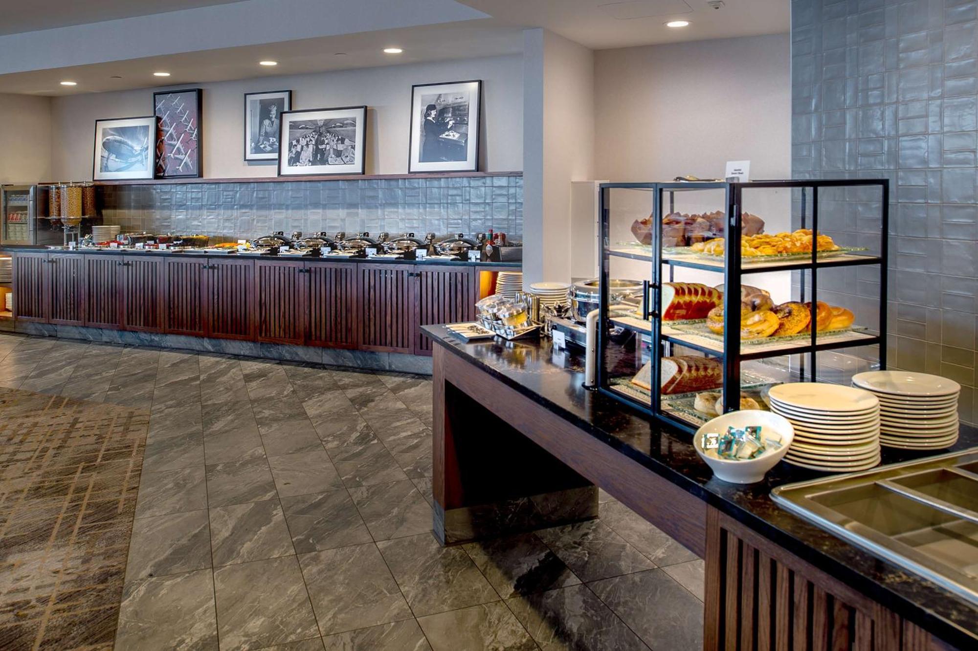 Hilton St. Louis Airport Hotel